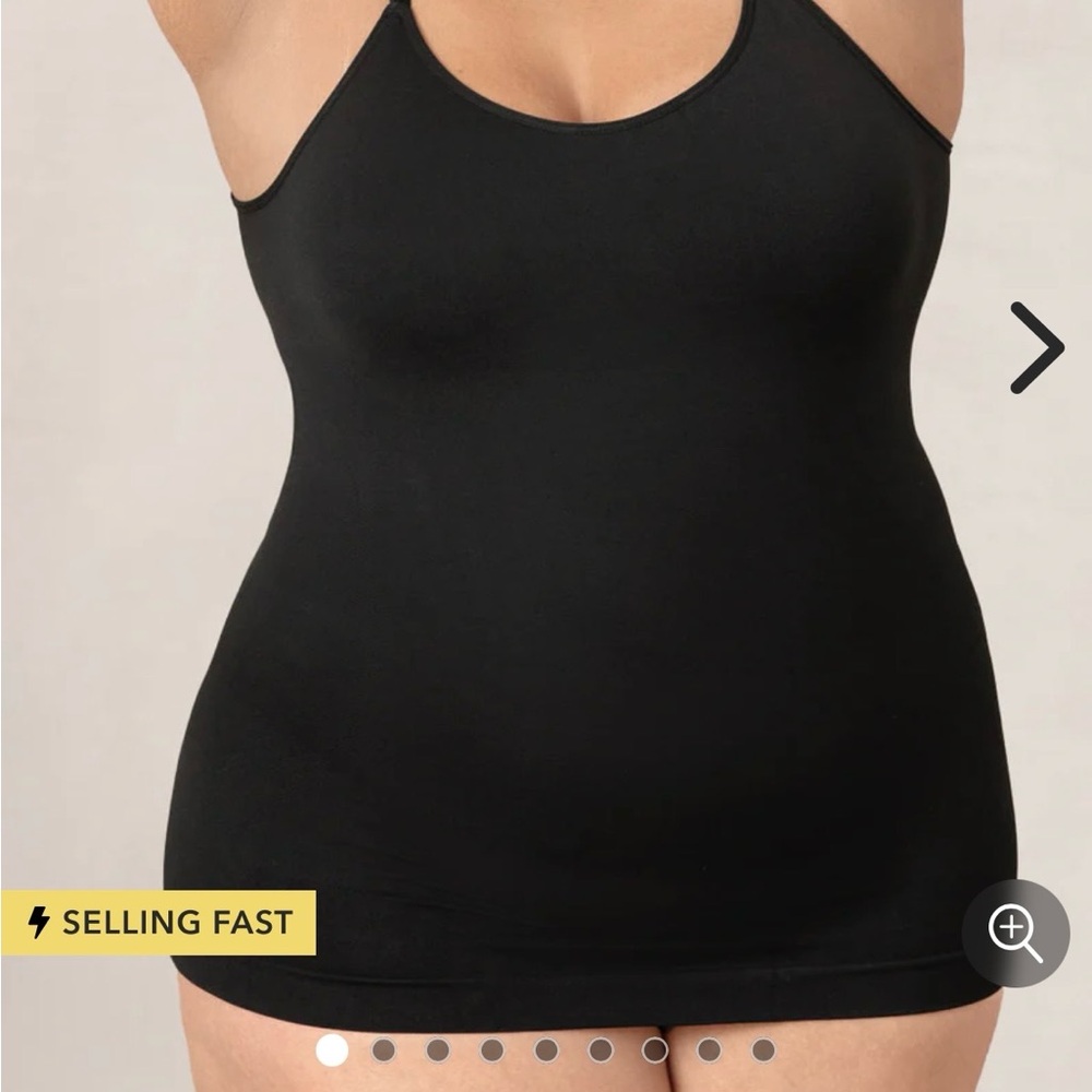 Shapermint All Day Every Day Scoop Neck Cami